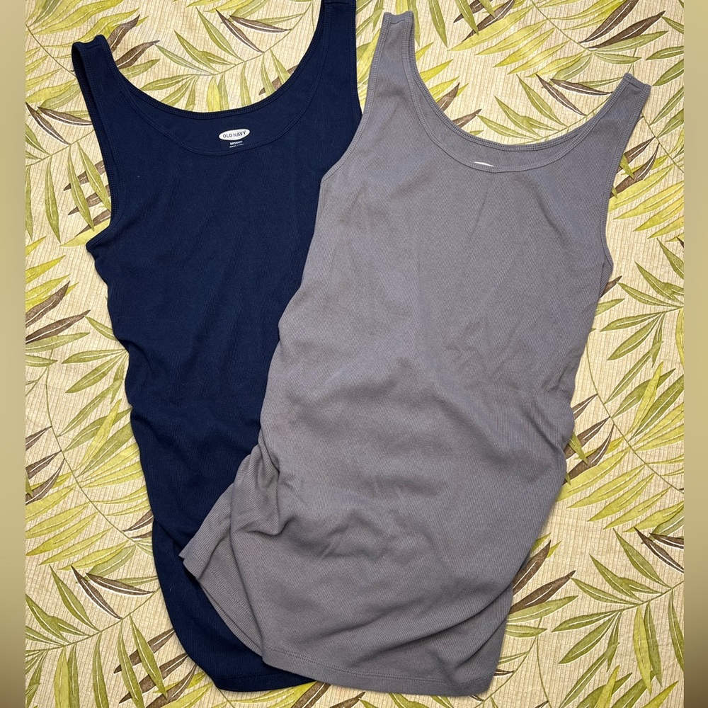 Lot of 2 Old Navy long ribbed cotton maternity tank size L